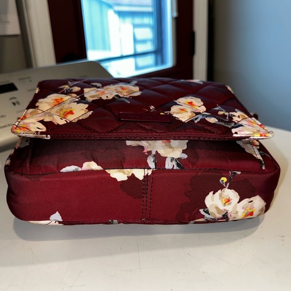 Vera Bradley Blooms & Branches Medium Hipster Crossbody Bag in Performance Twill - Picture 5 of 9